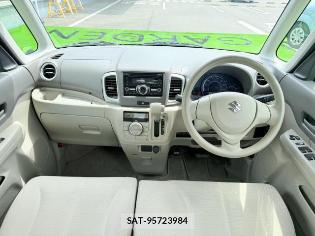 Suzuki SPACIA 2013-11 8362466-9