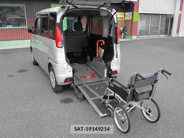 Suzuki SPACIA 2017-07 8362855-9