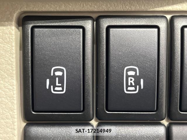 Suzuki SPACIA 2013-12 8363163-2