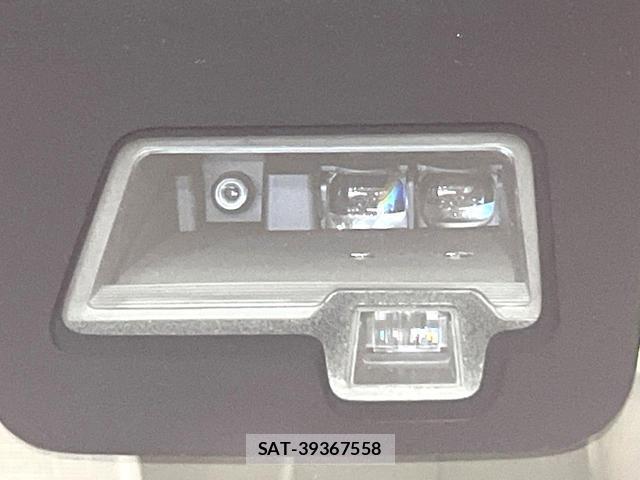 Suzuki SPACIA 2017-12 8363673-6