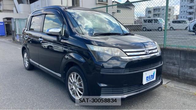 Toyota SPADE 2013-08 8362272-0