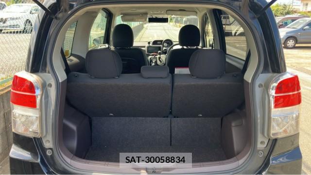 Toyota SPADE 2013-08 8362272-17
