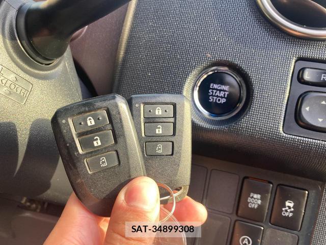 Toyota SPADE 2017-06 8362534-10
