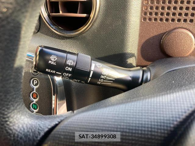 Toyota SPADE 2017-06 8362534-15