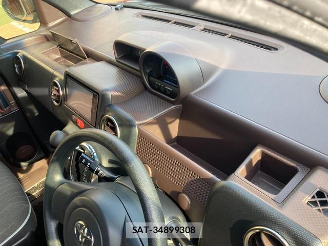 Toyota SPADE 2017-06 8362534-16