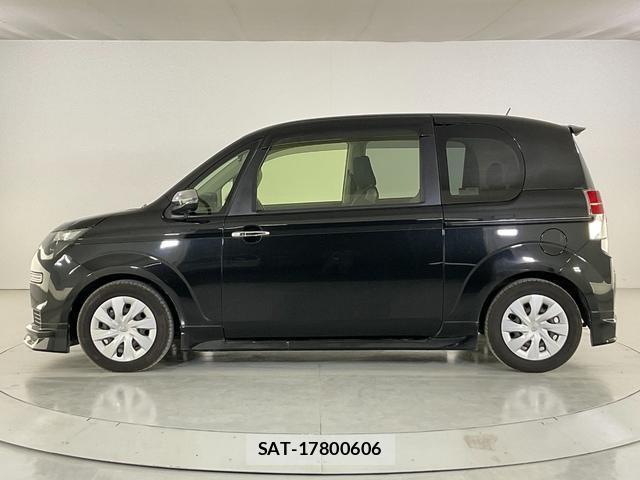 Toyota SPADE 2016-09 8363663-3