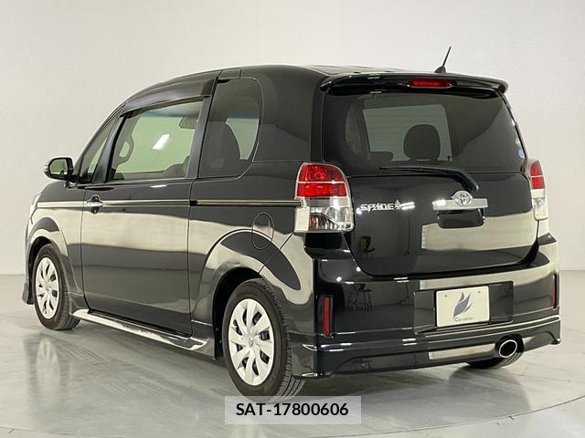 Toyota SPADE 2016-09 8363663-4