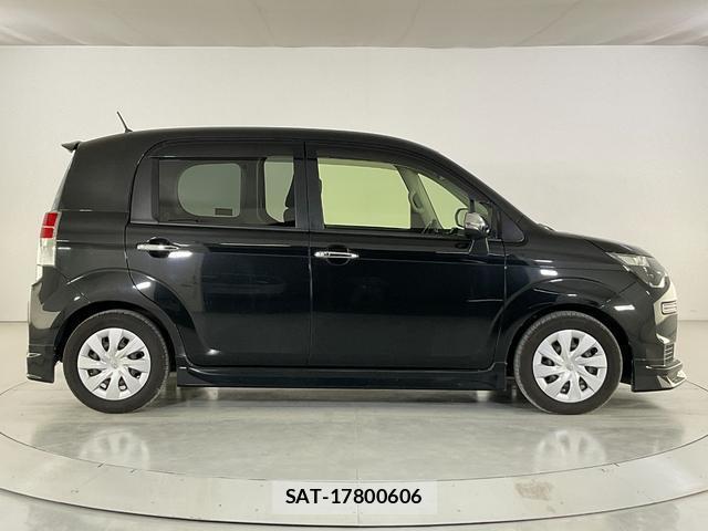 Toyota SPADE 2016-09 8363663-6