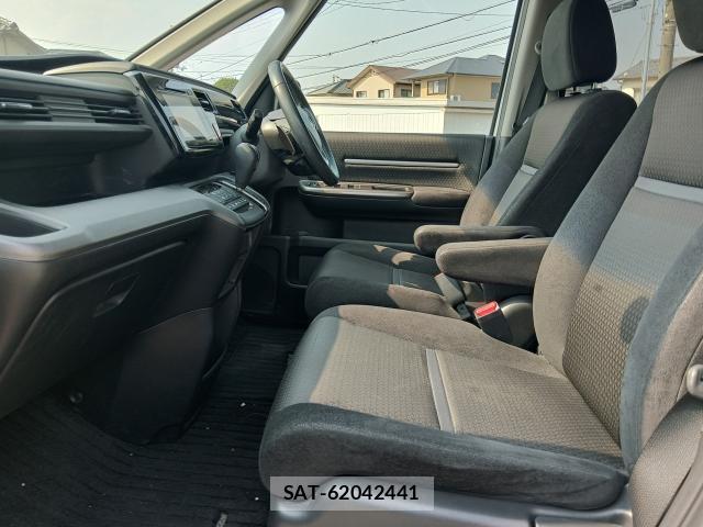Honda e 2018-01 8360611-9