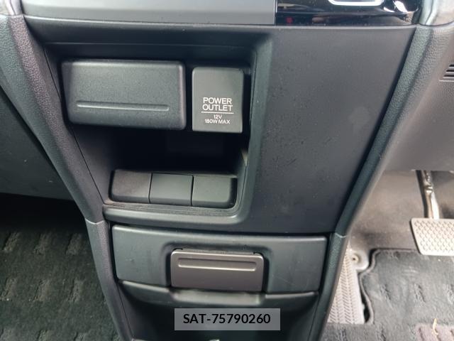 Honda e 2015 8360612-14