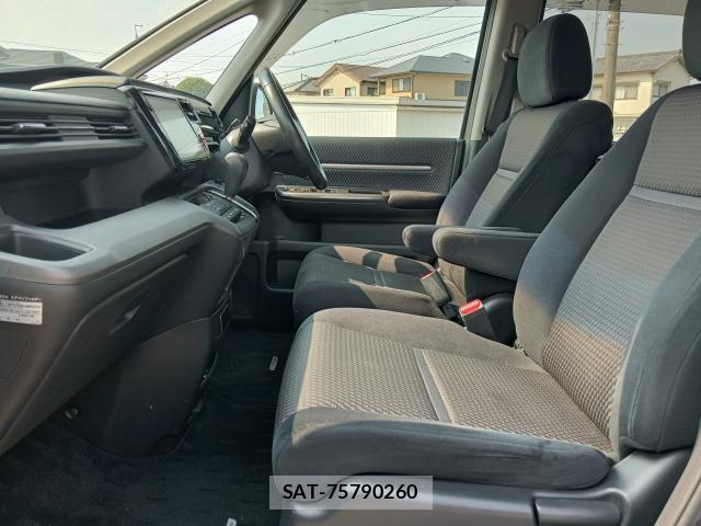 Honda e 2015 8360612-9