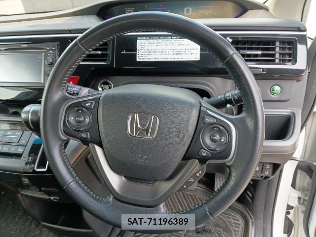 Honda e 2018 8360613-11