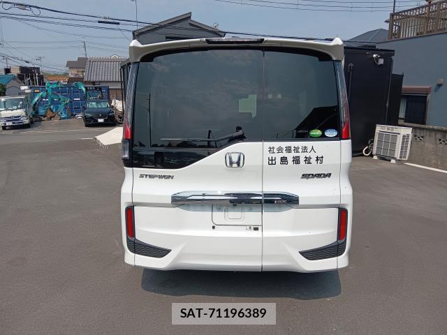 Honda e 2018 8360613-5