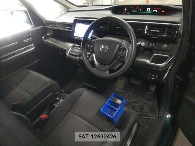 Honda e 2018-11 8360710-2