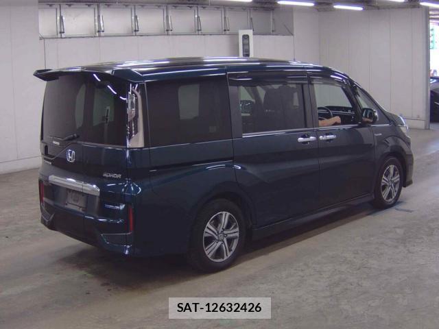 Honda e 2018-11 8360710-4