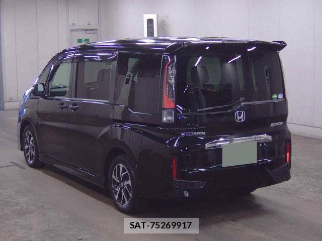 Honda e 2017-12 8360766-1
