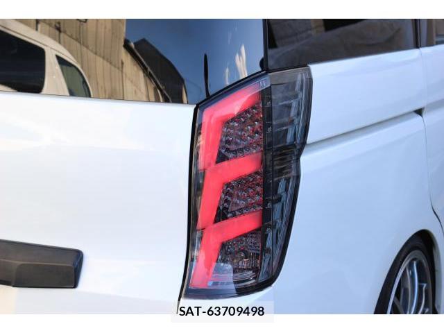 Honda e 2012-09 8360957-13