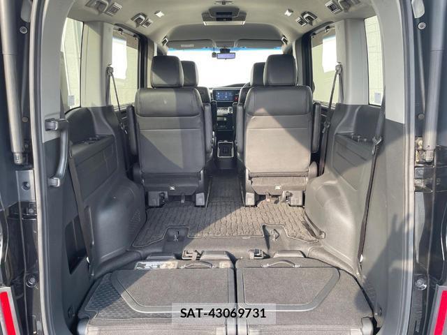 Honda e 2018-01 8361071-12