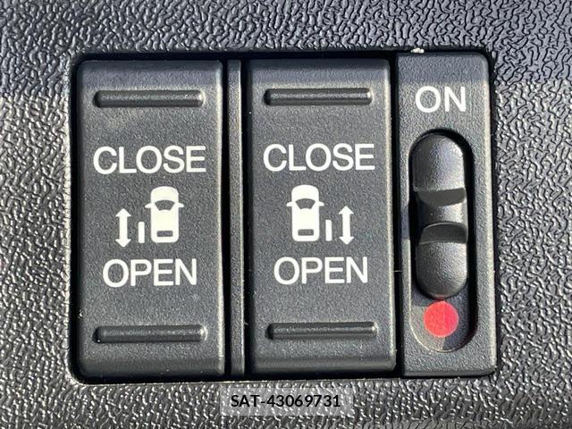 Honda e 2018-01 8361071-5