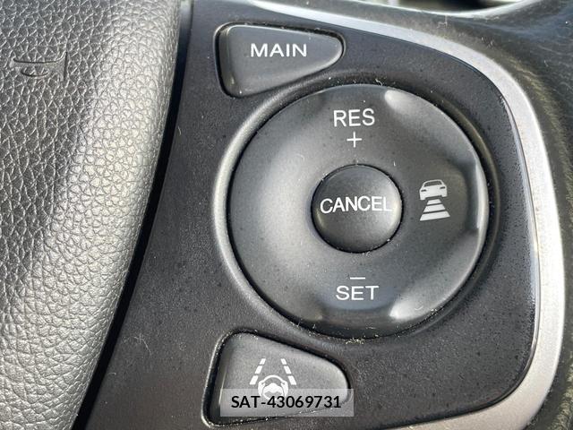 Honda e 2018-01 8361071-7