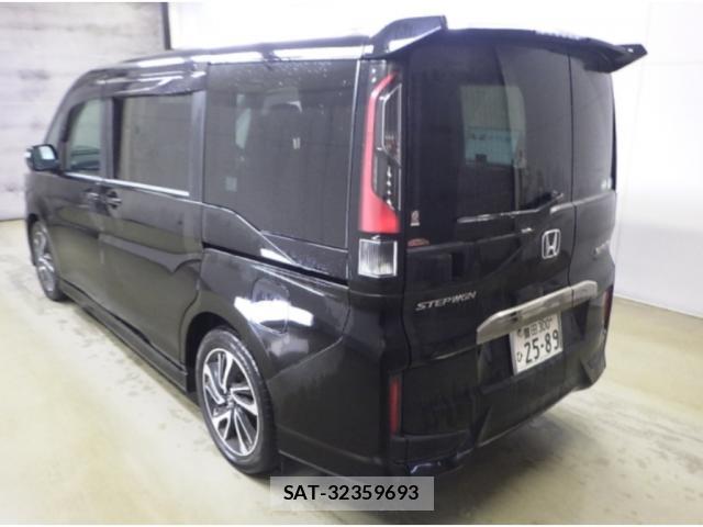 Honda e 2018-01 8361218-1