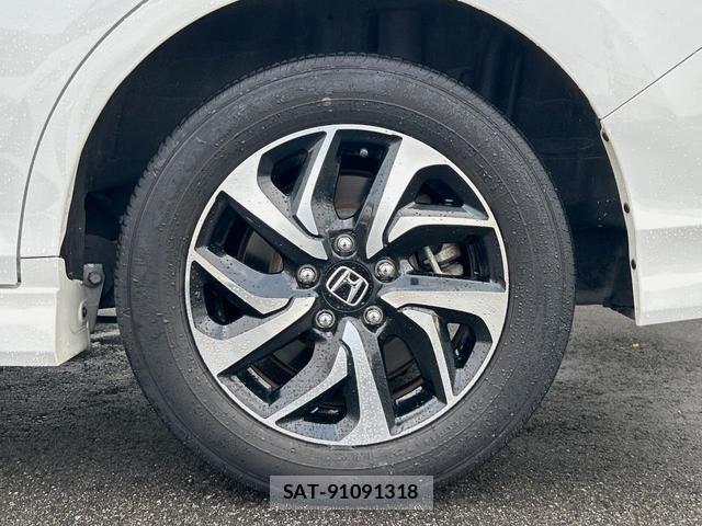 Honda e 2021-08 8361482-12