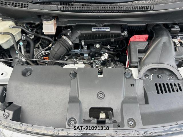Honda e 2021-08 8361482-18