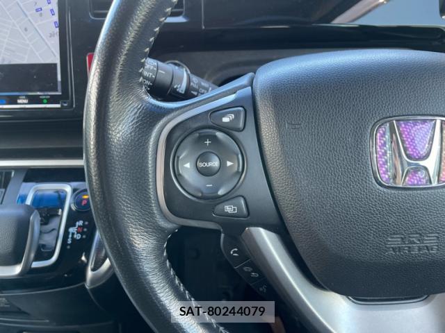 Honda e 2018-02 8361698-16