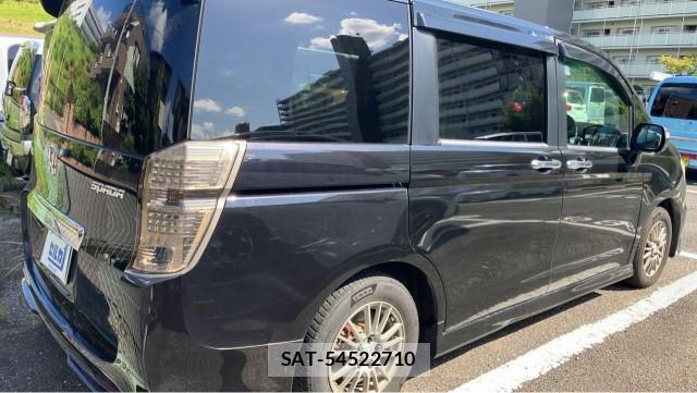 Honda e 2012-02 8362249-12