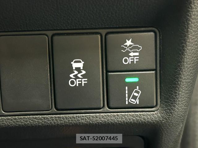 Honda e 2021-08 8363172-15