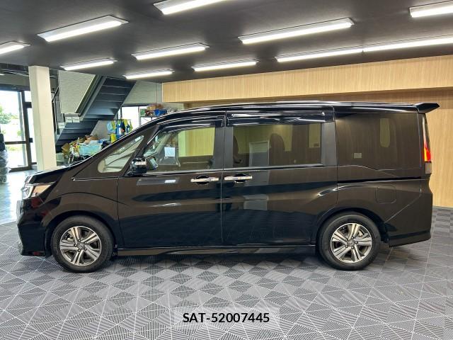 Honda e 2021-08 8363172-3