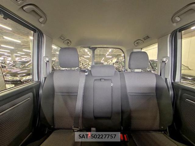 Honda e 2015-07 8363173-6