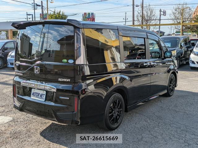 Honda e 2017-09 8363284-1