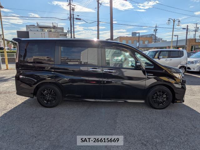 Honda e 2017-09 8363284-3