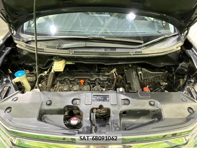Honda e 2013-12 8363539-18