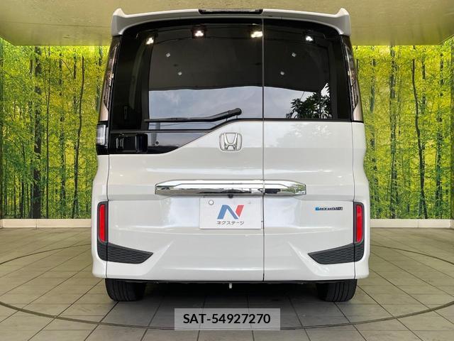 Honda e 2018-01 8363630-15