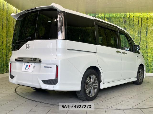 Honda e 2018-01 8363630-17