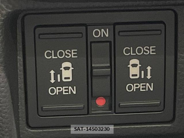 Honda e 2025-09 8360504-5
