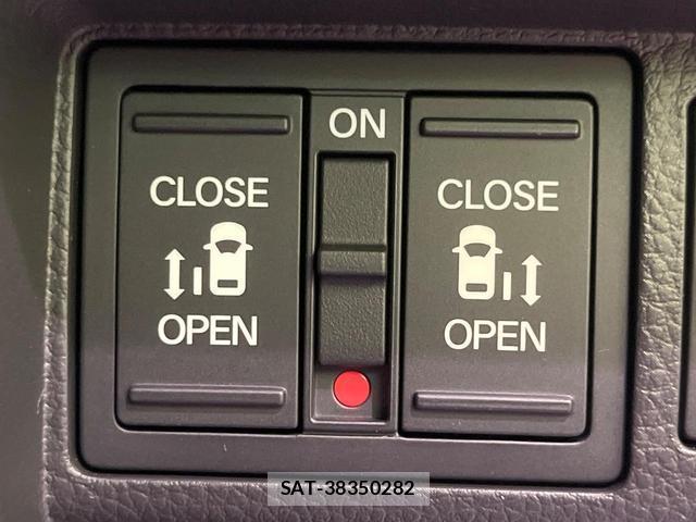 Honda e 2025-12 8360506-6