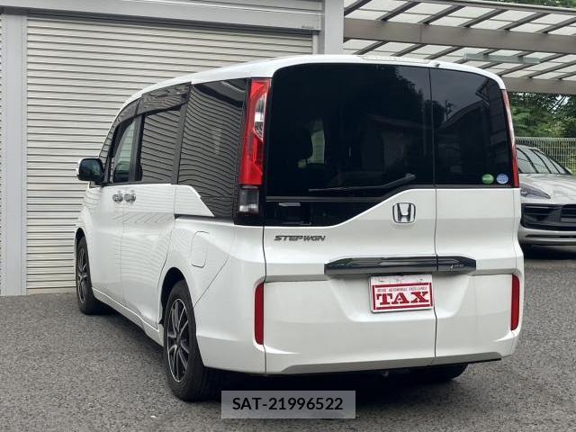 Honda e 2015-08 8360946-19