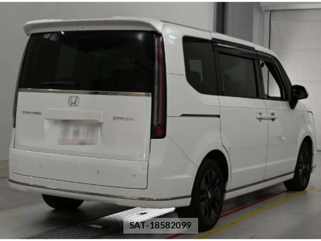 Honda e 2022-10 8361322-1
