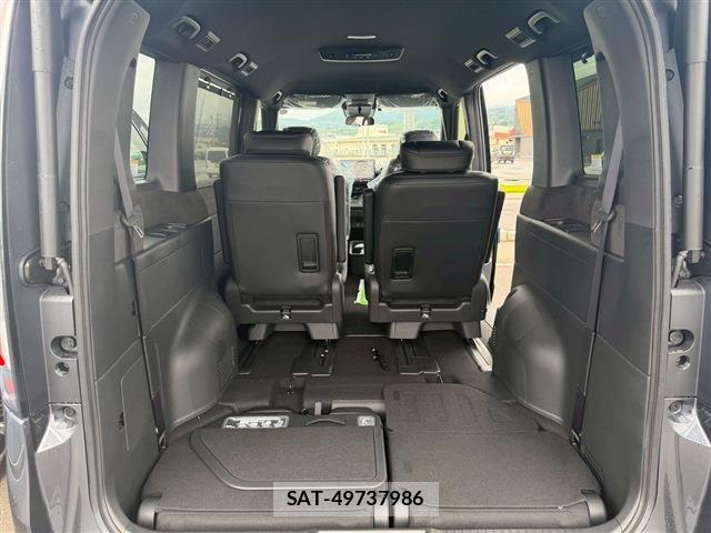 Honda e 2026-05 8362402-17