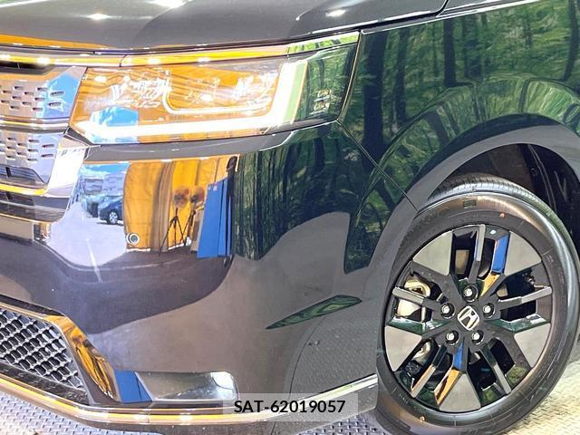 Honda e 2026-07 8363007-12
