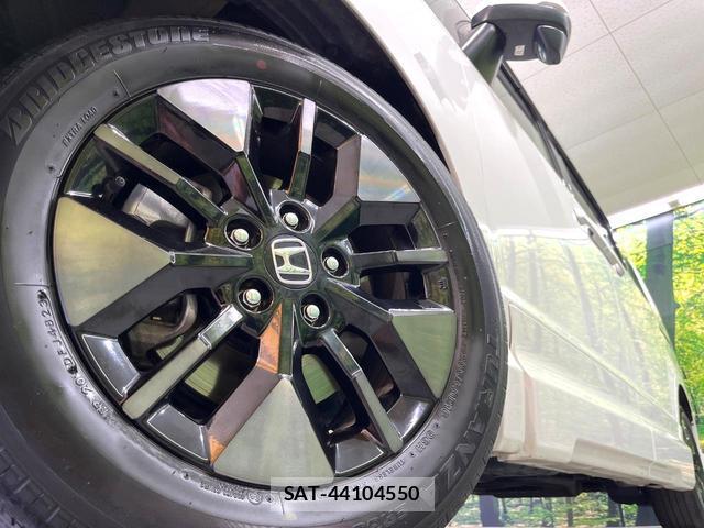 Honda e 2023-12 8363011-13