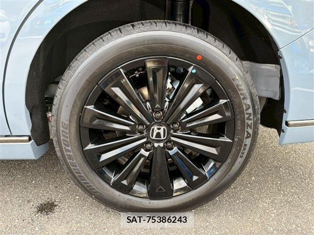 Honda e 2026-03 8363352-10