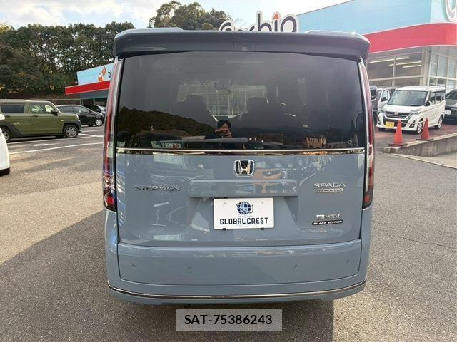 Honda e 2026-03 8363352-6