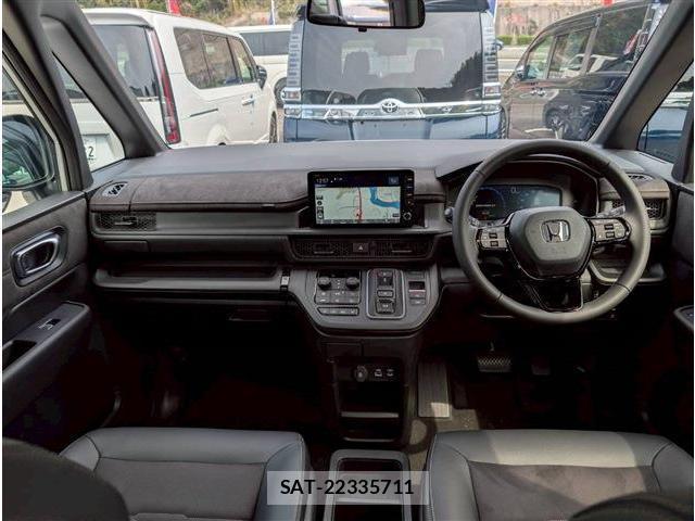 Honda e 2026-05 8363353-12