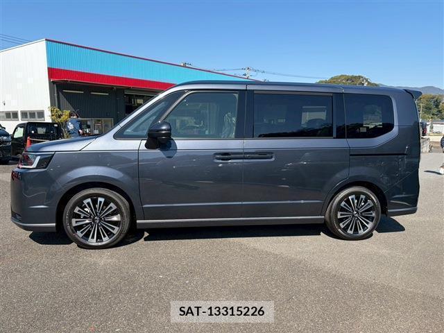 Honda e 2026-05 8363354-8