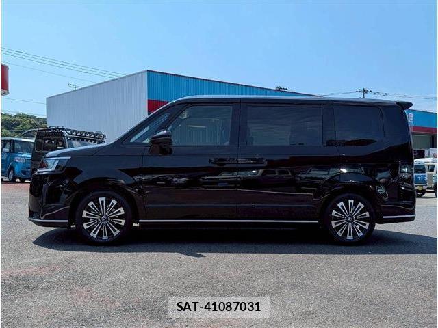 Honda e 2026-06 8363355-8