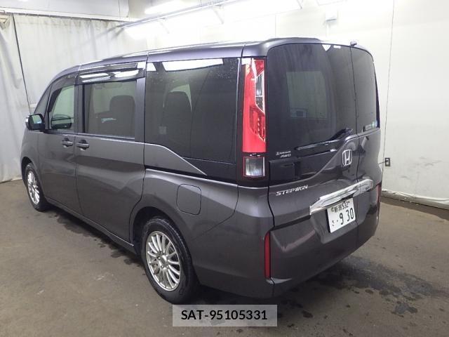 Honda e 2016-03 8363460-1